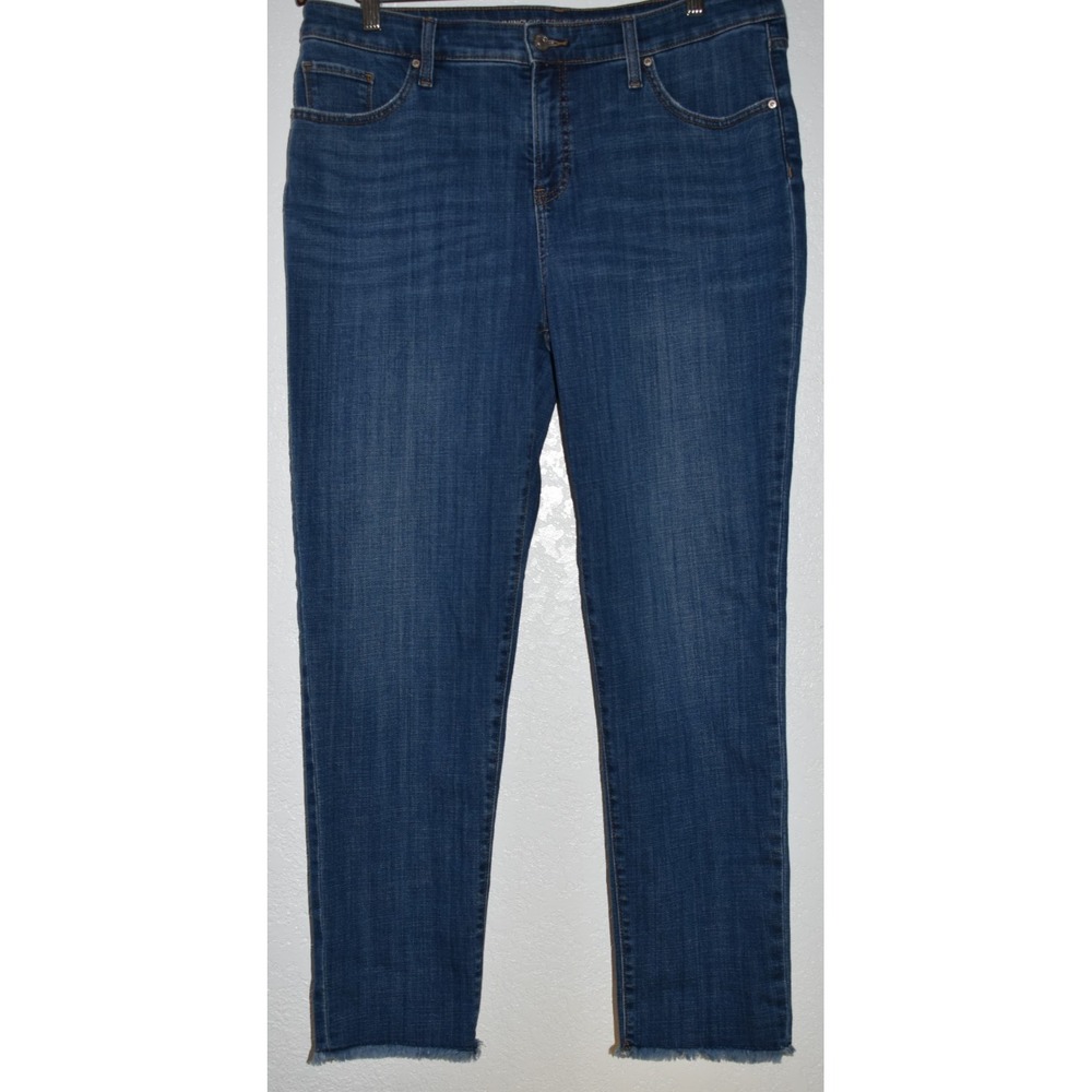 Chicos 2R/12 So Slimming Girlfriend Slim Leg Ankle Jeans Blue 5-Pocket Raw Hem - Picture 16 of 16